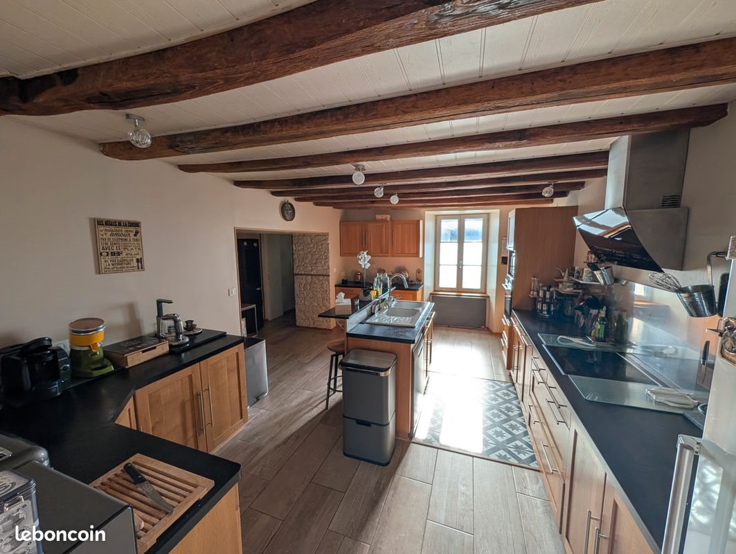 Maison à vendre, 200m², Saint-Pompain