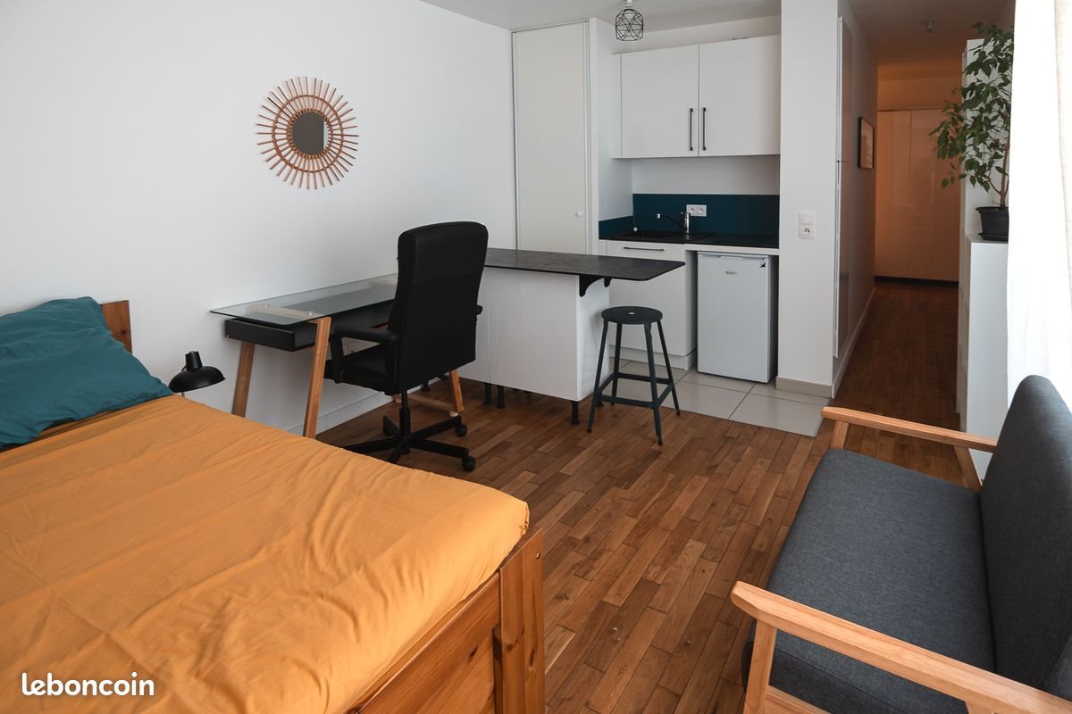 Appartement à louer, 27m², Chaville
