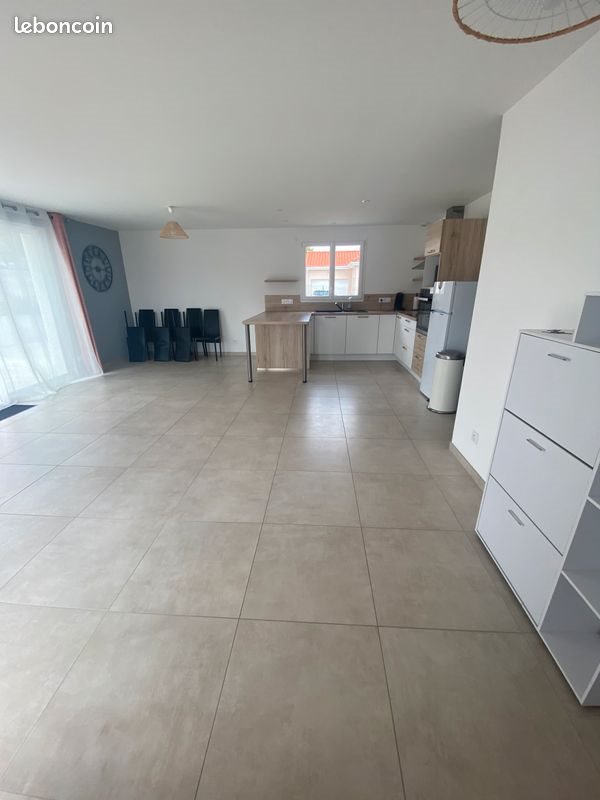 Maison à louer, 75m², Loudes