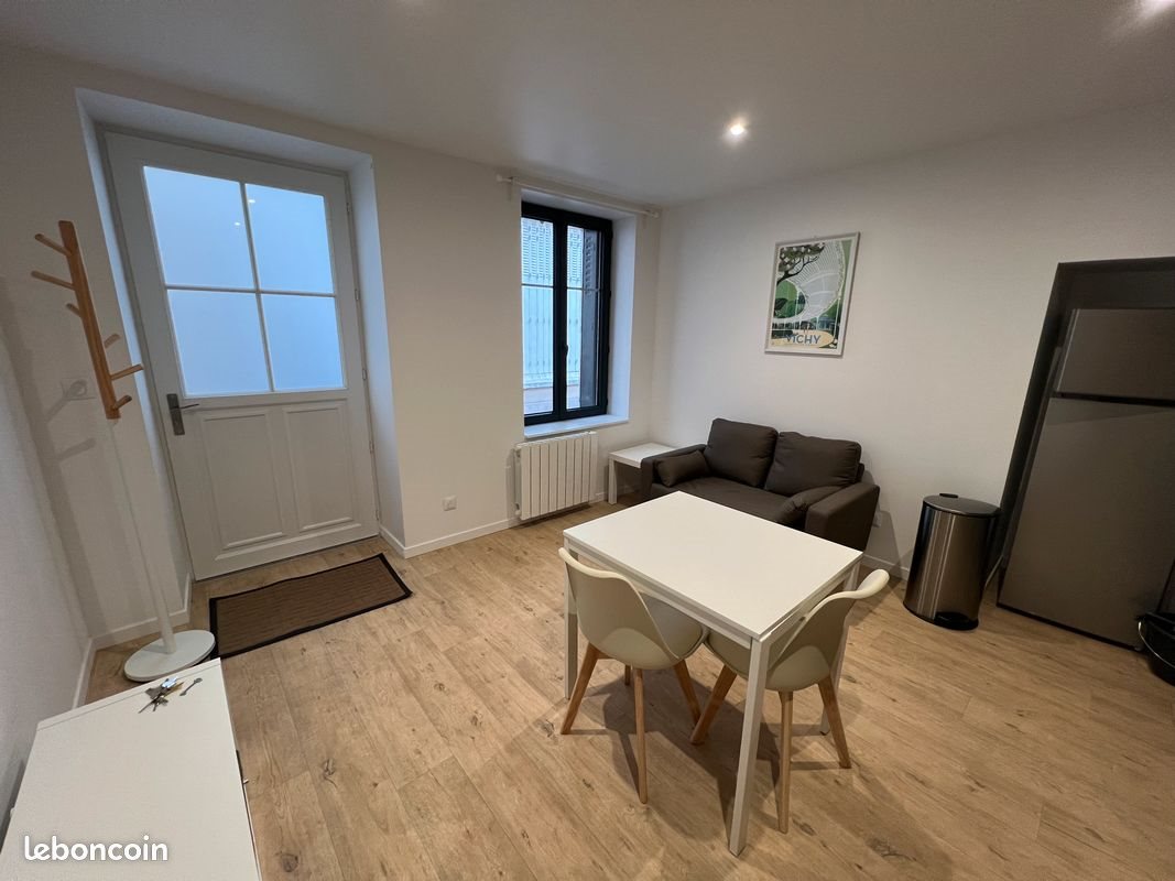 Appartement à louer, 28m², Vichy