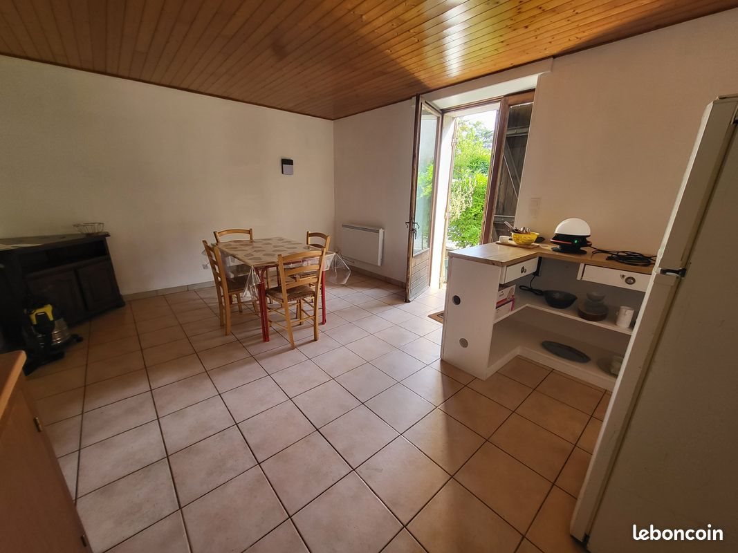 Appartement à louer, 40m², Siorac-en-Périgord