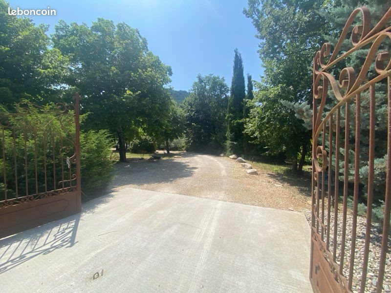 Maison à vendre, 380m², Sablet