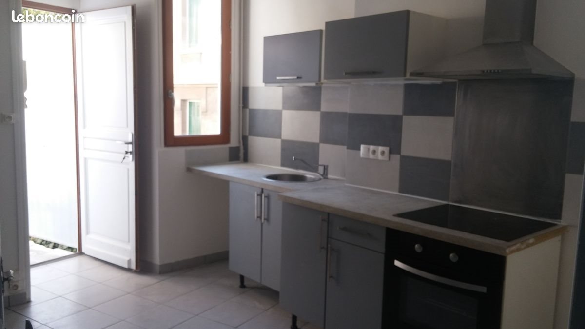 Appartement à louer, 46m², Saint-Etienne