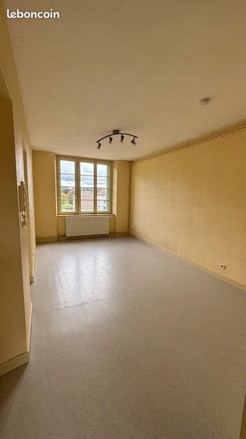Appartement à louer, 53m², Viverols