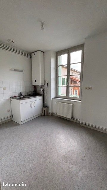 Appartement à louer, 53m², Viverols