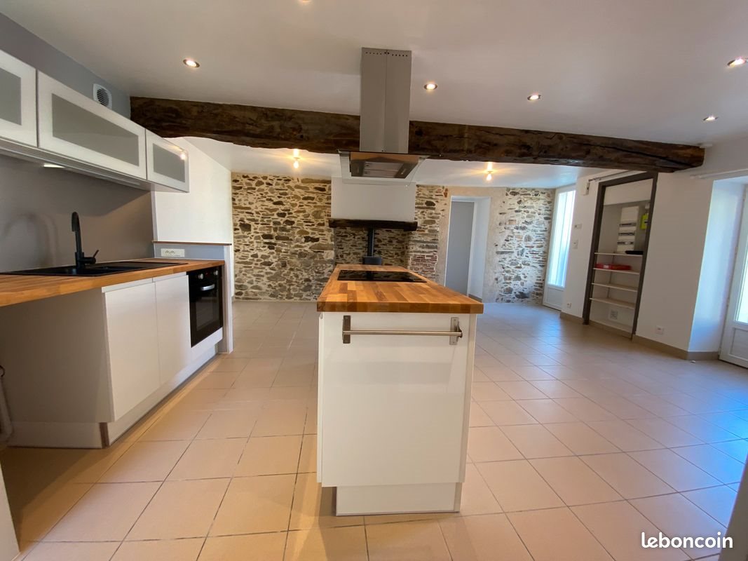 Maison à louer, 77m², Chavagnes-en-Paillers