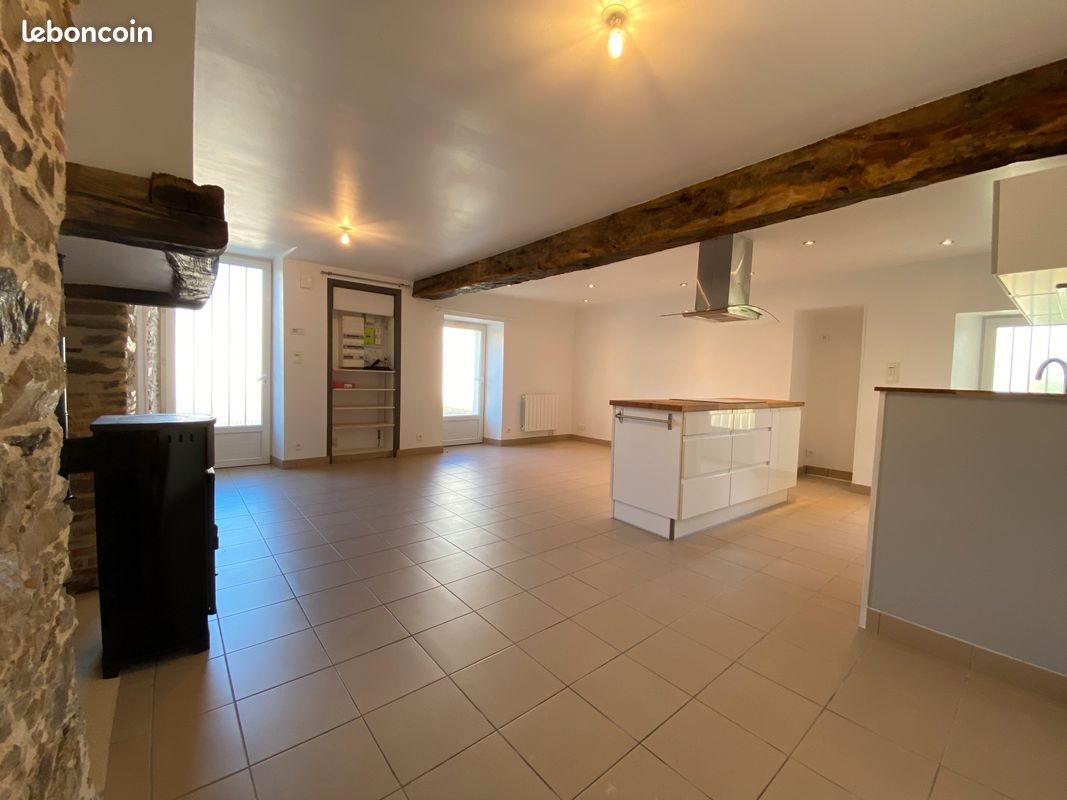 Maison à louer, 77m², Chavagnes-en-Paillers
