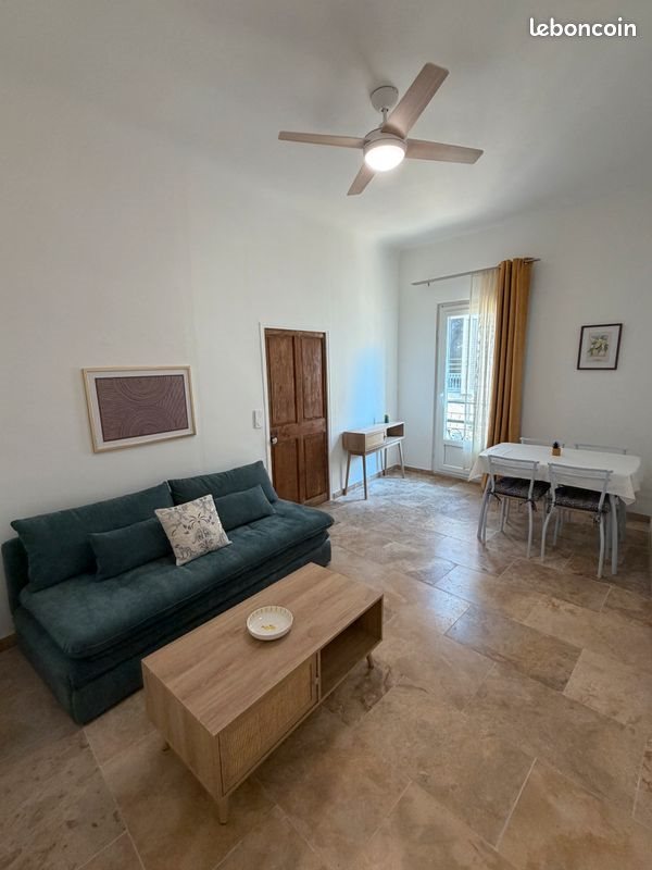 Appartement à louer, 40m², Arles