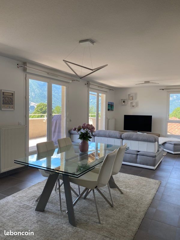 Appartement à vendre, 80m², Saint-Egrève