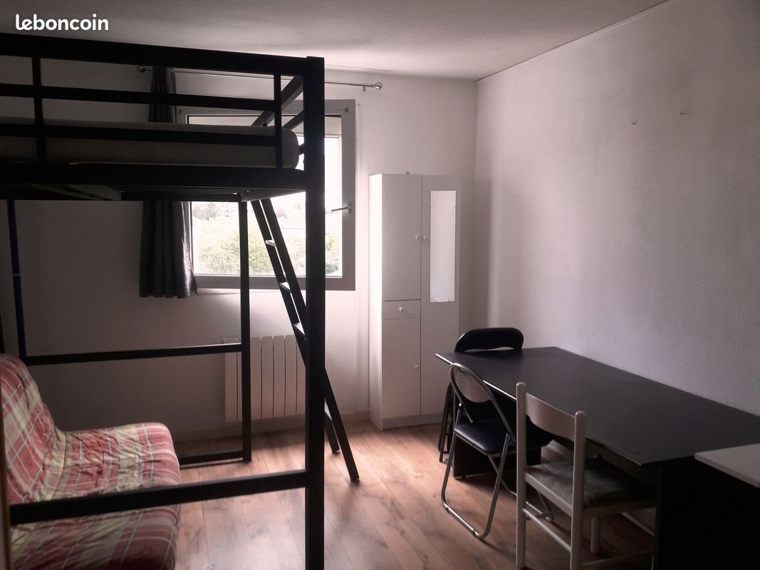 Appartement à louer, 19m², Clermont-Ferrand