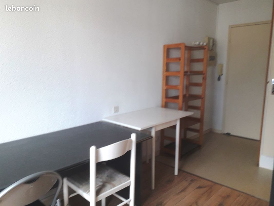 Appartement à louer, 19m², Clermont-Ferrand