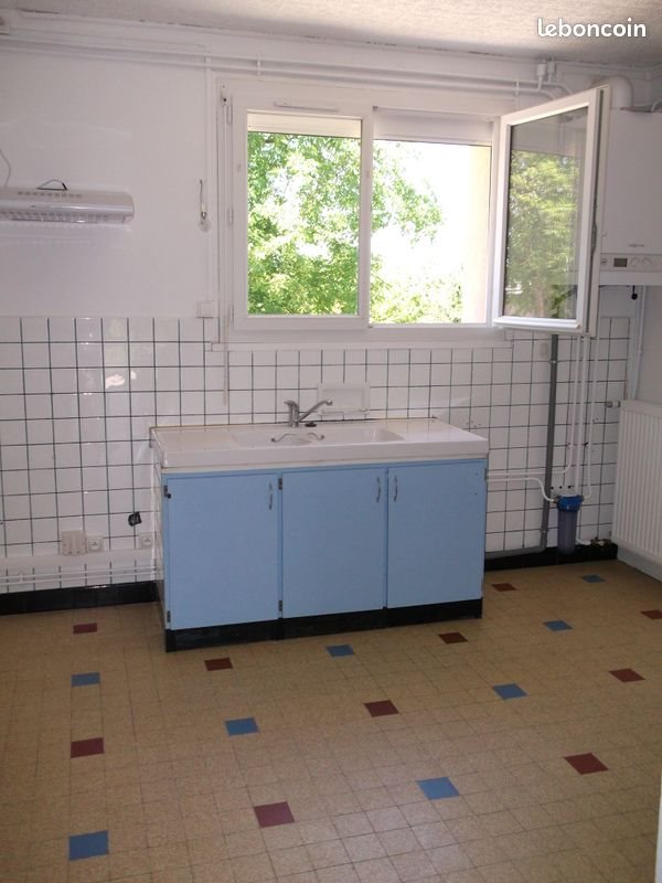Appartement à louer, 80m², Cousance