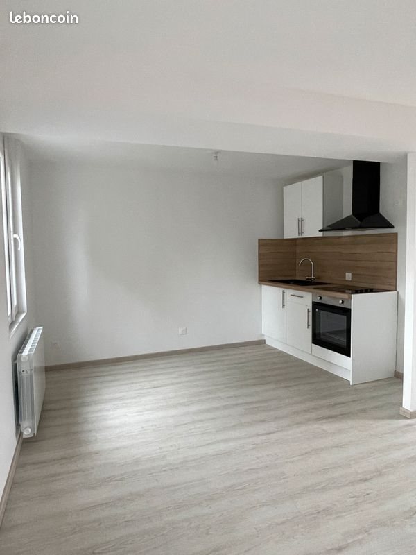 Appartement à louer, 33m², Hermes