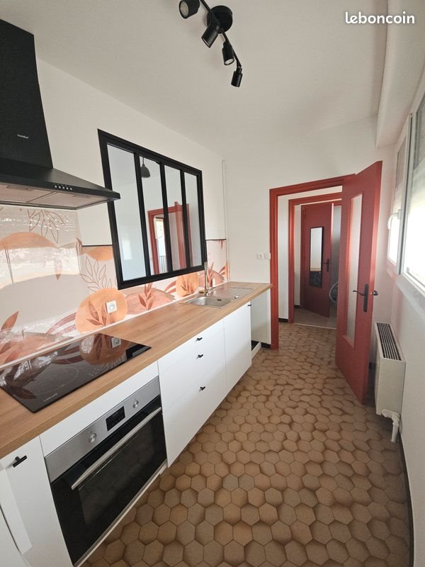 Appartement à louer, 44m², La Clayette