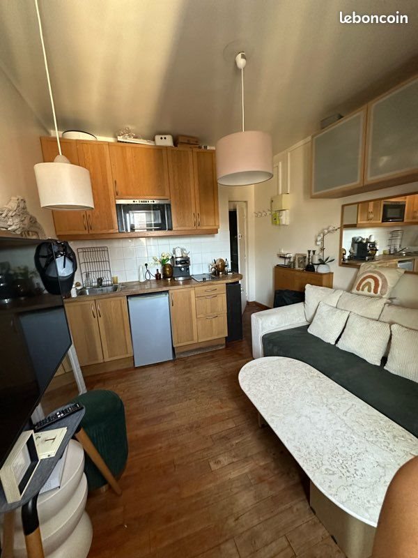 Appartement à louer, 18m², Paris 15ème