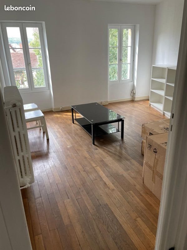 Appartement à louer, 58m², Figeac