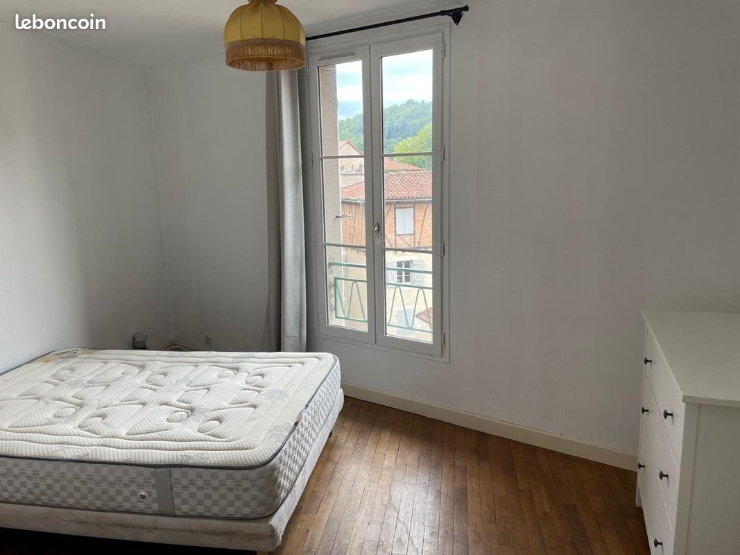 Appartement à louer, 58m², Figeac