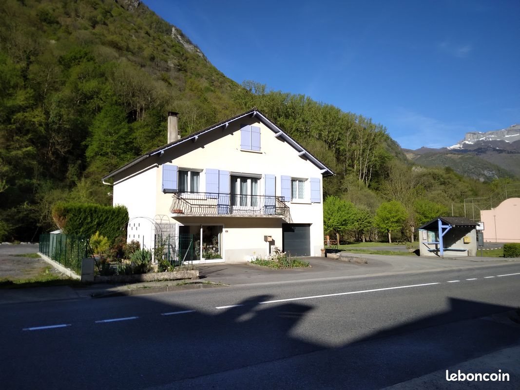 Maison à vendre, 121m², Cette-Eygun