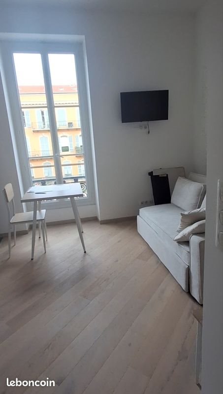 Appartement à louer, 19m², Nice