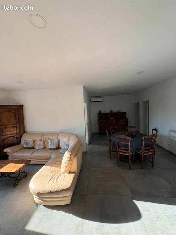 Maison à louer, 63m², Toulon