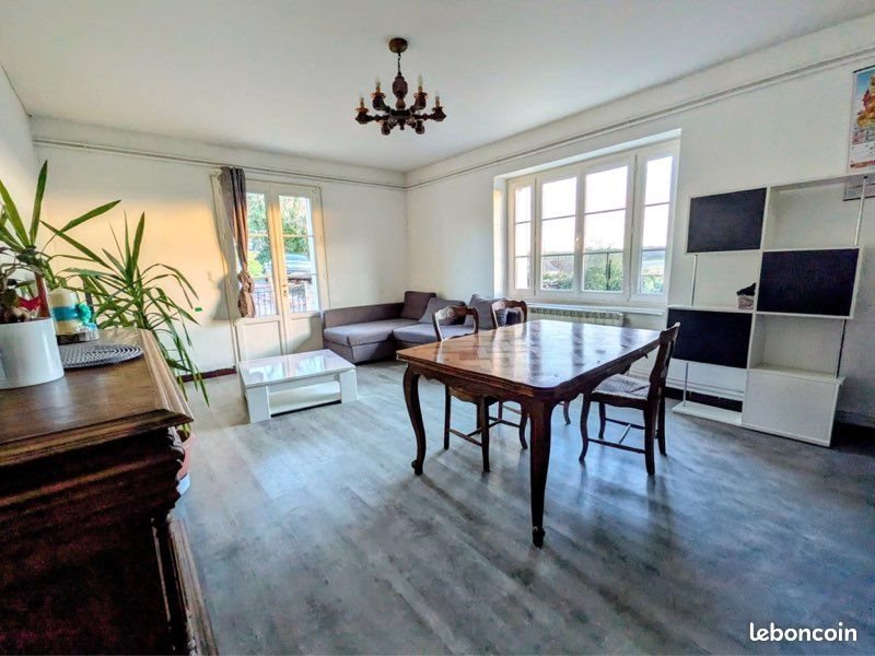Maison à louer, 120m², Chinon