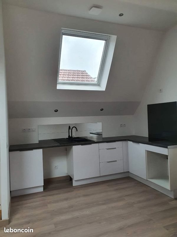 Maison à louer, 90m², Saint-Clair-de-la-Tour
