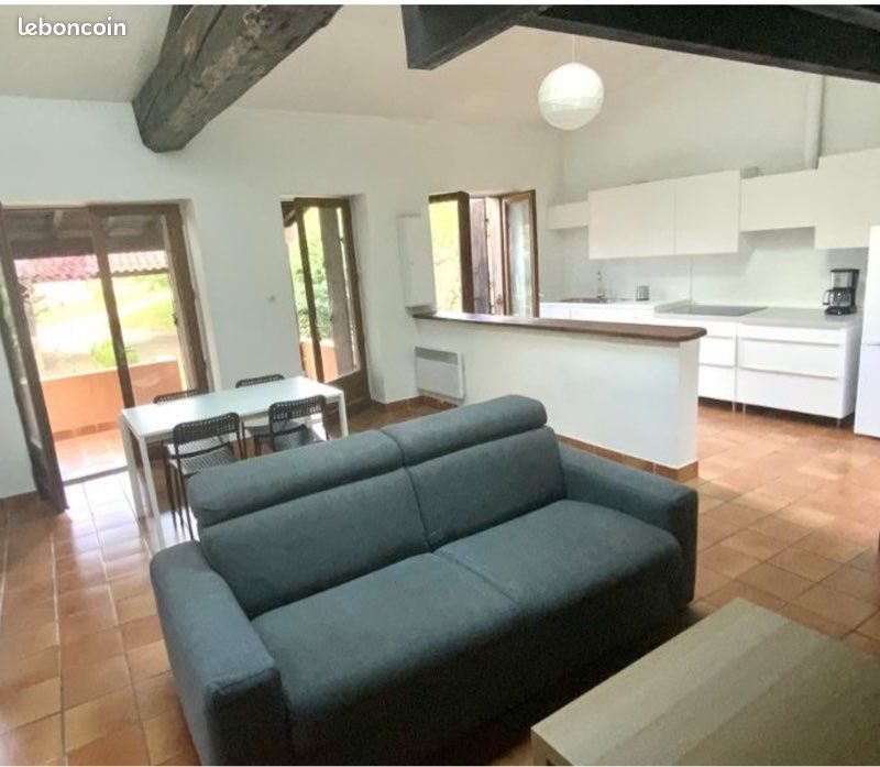 Maison à louer, 63m², Saint-Genis-Laval