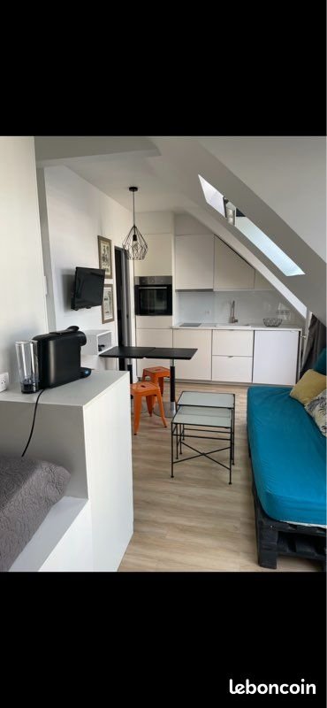 Appartement à louer, 22m², Paris 8ème