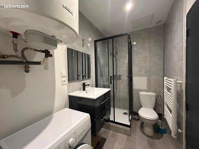 Appartement à louer, 40m², Aubenas