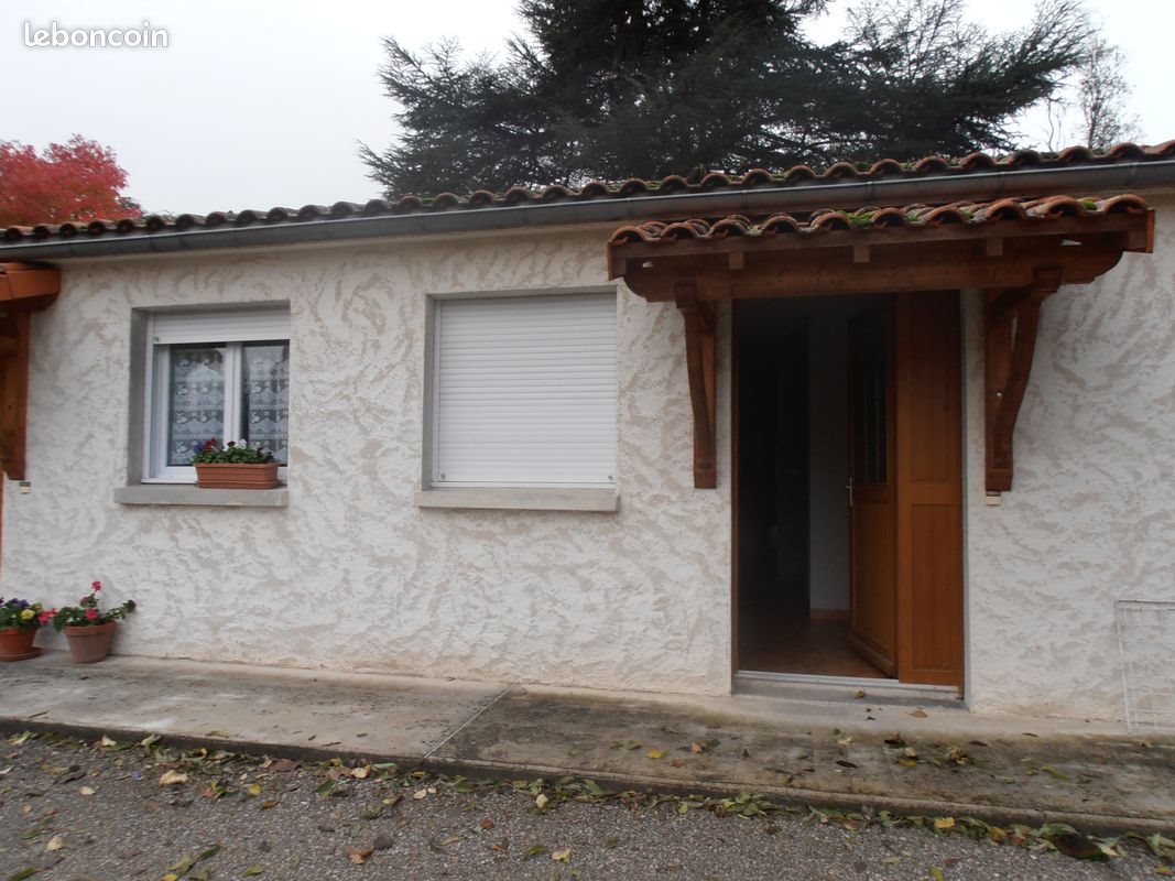 Maison à louer, 33m², Chabanais