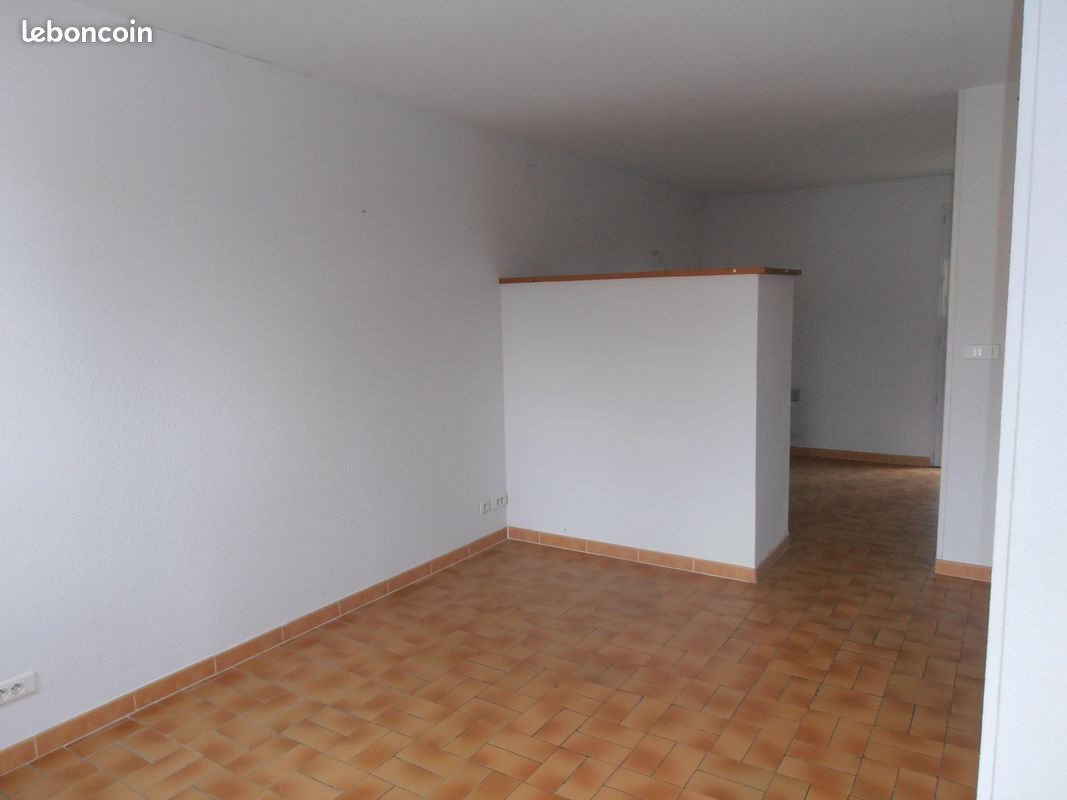 Maison à louer, 33m², Chabanais