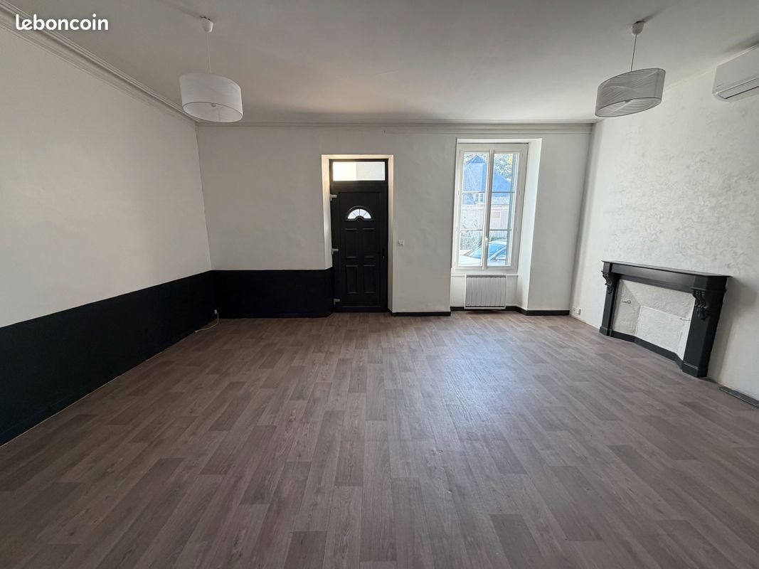 Maison à louer, 83m², Écommoy