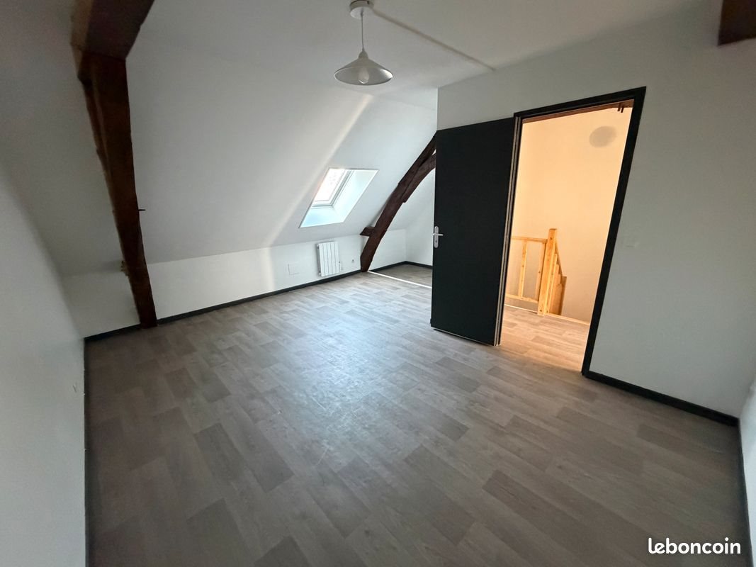 Maison à louer, 83m², Écommoy