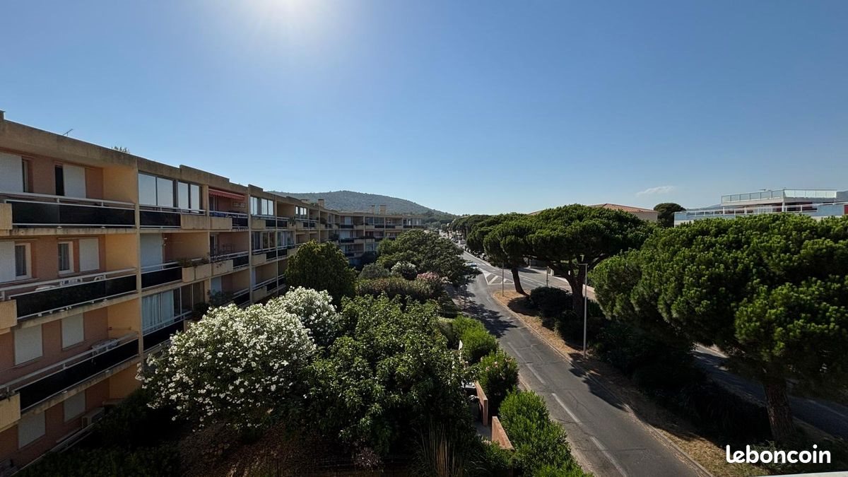 Appartement à louer, 31m², Bormes-les-Mimosas