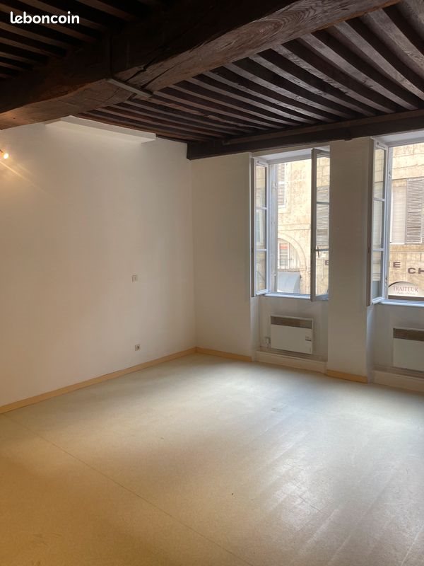 Appartement à louer, 34m², Dole