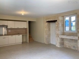 Maison à louer, 92m², Borrèze