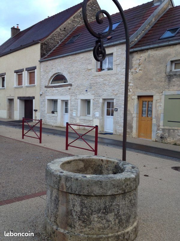 Appartement à louer, 74m², Ruffey-lès-Echirey