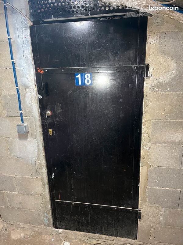 Maison à louer, 6m², Paris 9ème