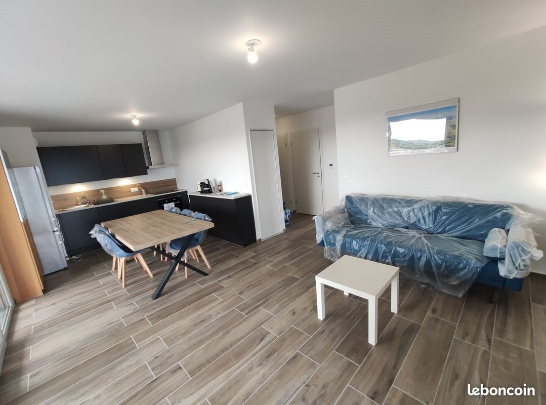Appartement à louer, 54m², Saint-Genis-Pouilly
