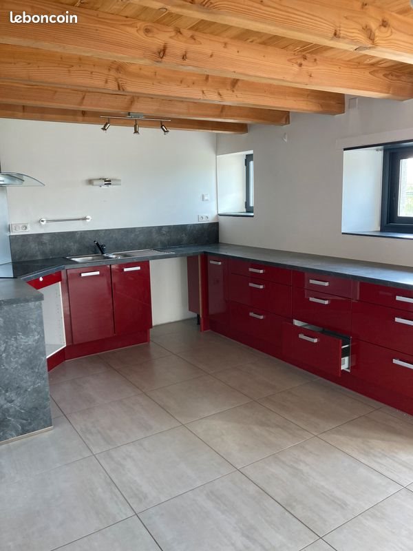 Maison à louer, 100m², Causse-et-Diège
