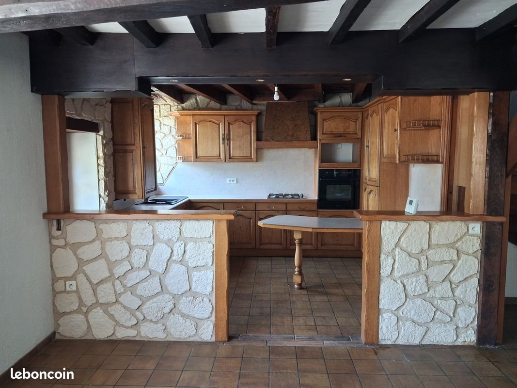 Maison à vendre, 100m², Celles-sur-Durolle