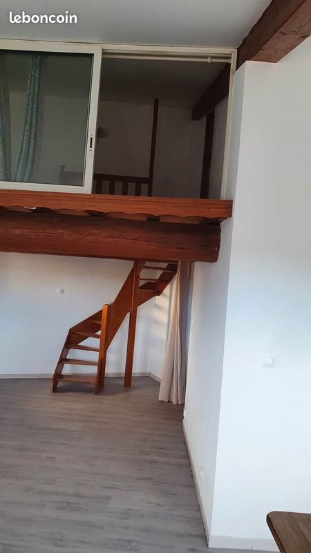 Appartement à louer, 65m², Velleron