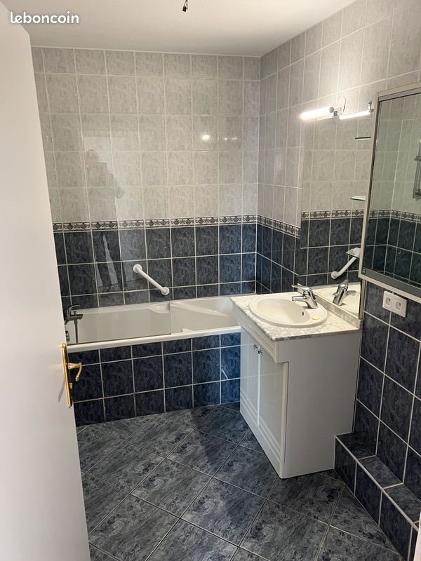 Appartement à louer, 72m², Griesheim-sur-Souffel