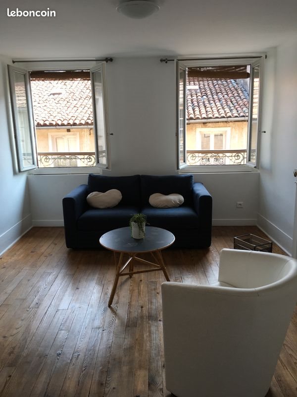 Appartement à louer, 53m², Aurillac