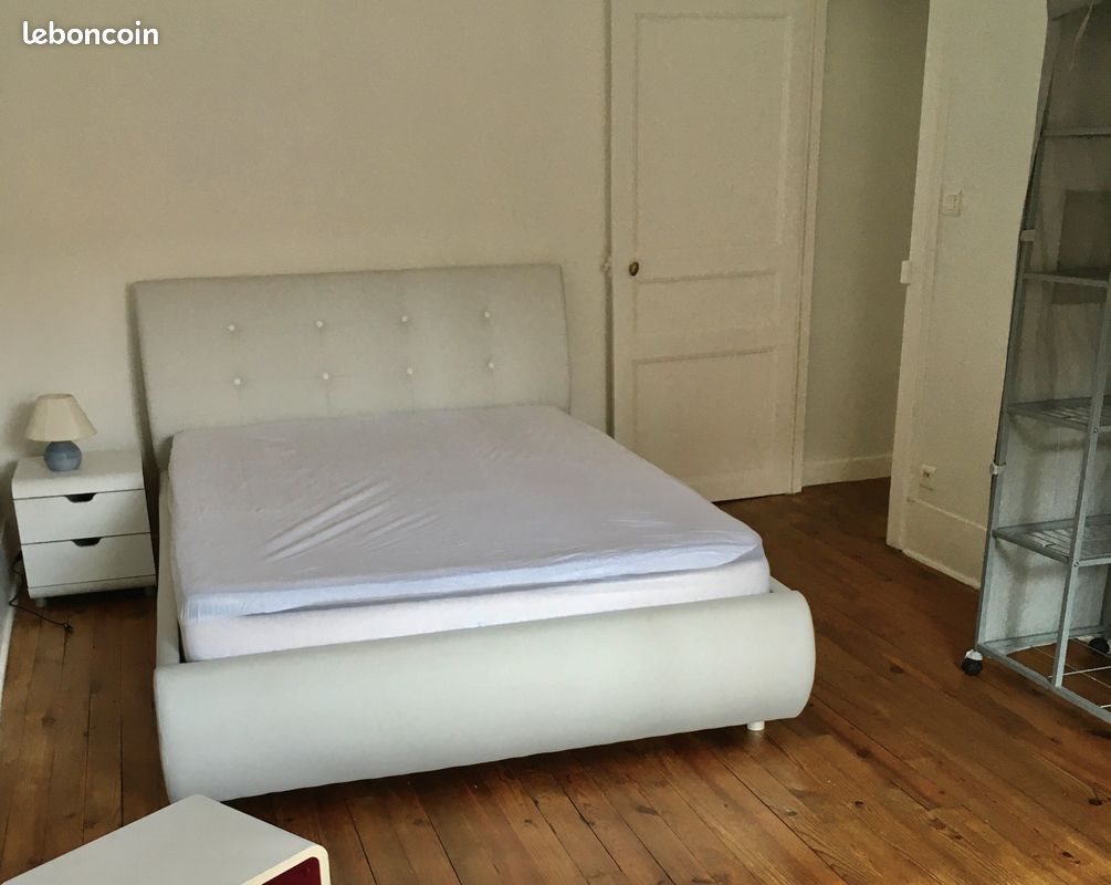 Appartement à louer, 53m², Aurillac