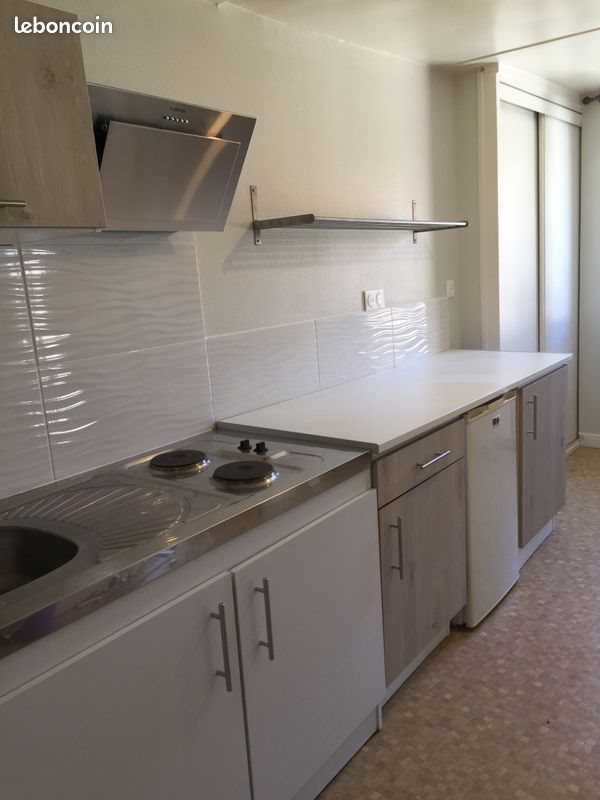 Appartement à louer, 53m², Aurillac