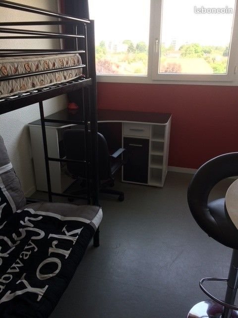 Appartement à louer, 18m², Pau
