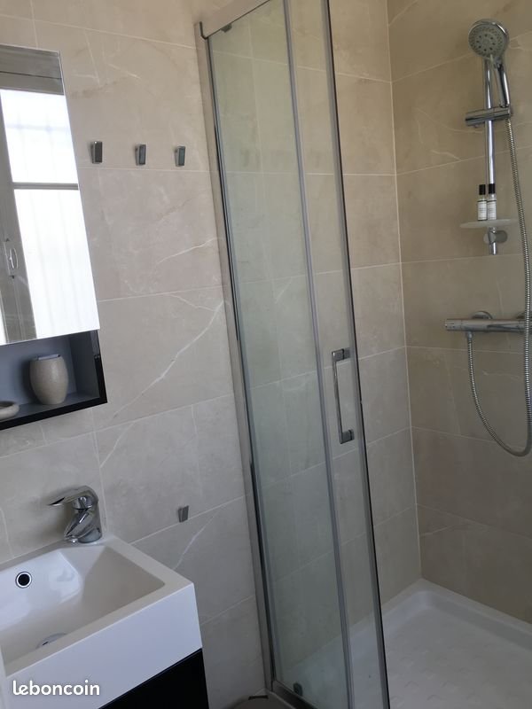 Appartement à louer, 21m², Levallois-Perret