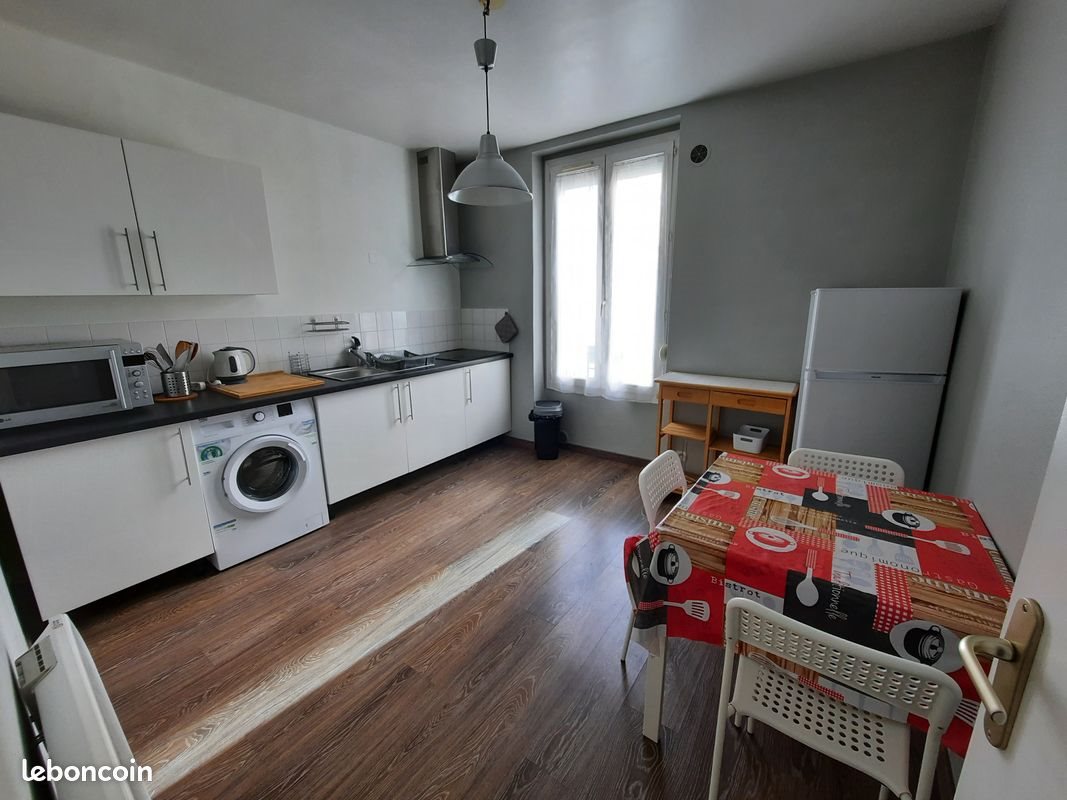 Appartement à louer, 35m², Saint-Etienne