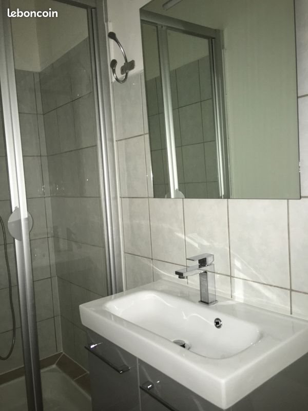 Appartement à louer, 25m², Niort